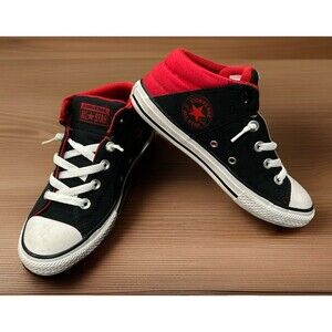 Converse All Star Chuck Taylor Axel Mid Top Size 3 Youth Black & Red